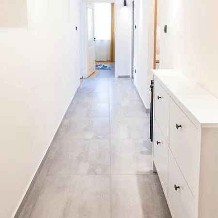 Exclusive Central Apartment Next To The Gellert Hill Budapest Exterior photo