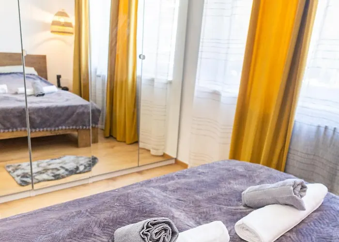Exclusive Central Apartment Next To The Gellert Hill